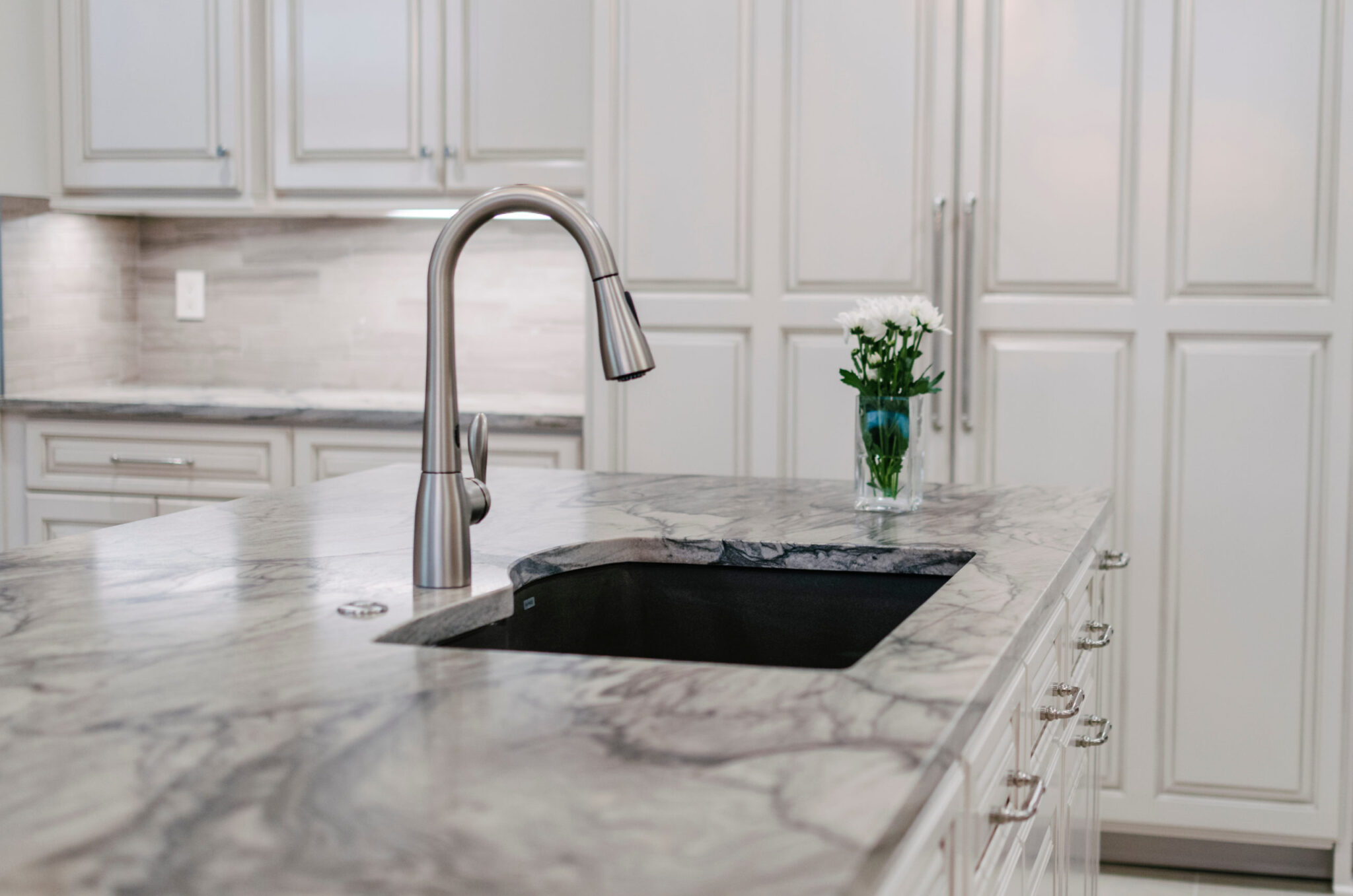What Can Stain Quartz Countertops? Minch Professional Cleaning Services